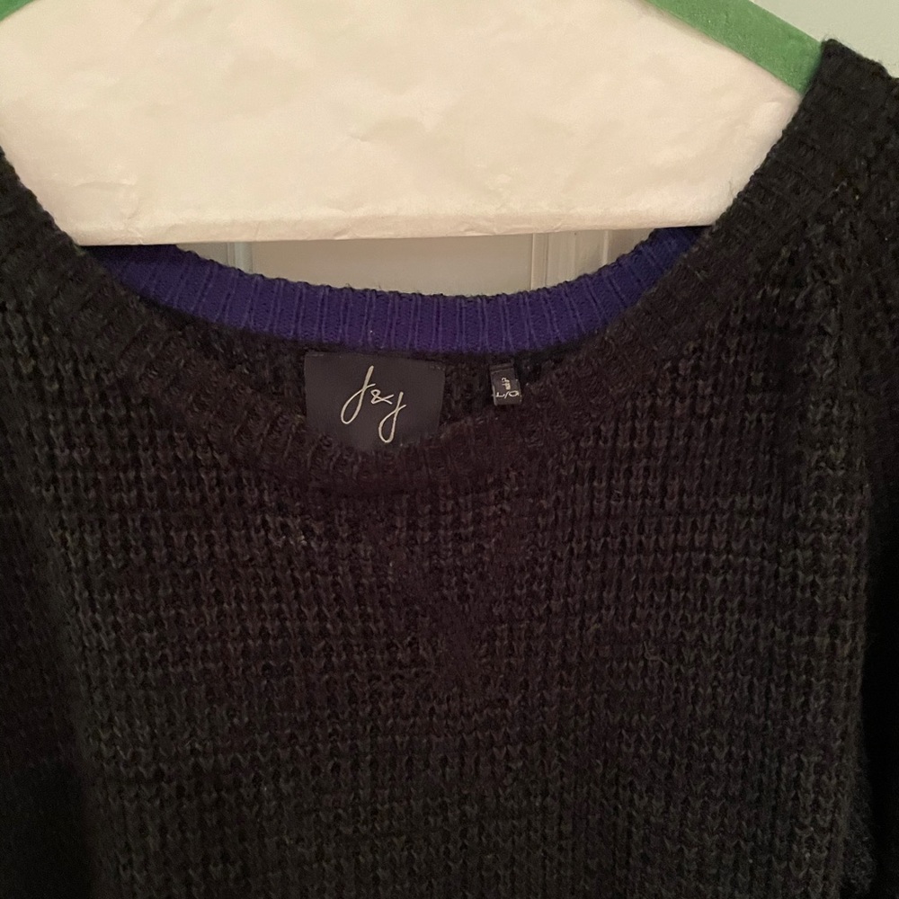 J & J Knit sweater size Large